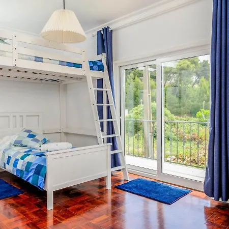 וילה Sleeps 11 With Pool Air Con And Wifi